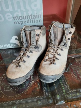Botas de montaña Boreal cramponables