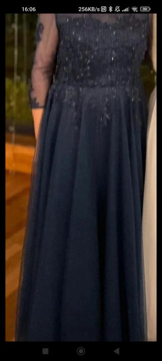 Vestido de fiesta azul para bodas