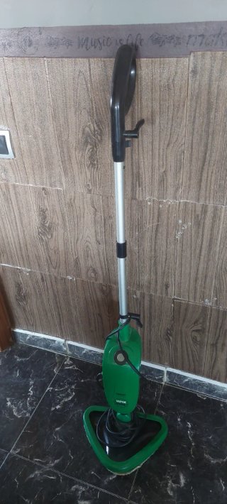 Escoba de vapor verde