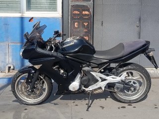 Kawasaki Er-6F A2