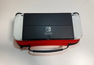 Nintendo Switch OLED Blanca y Negra
