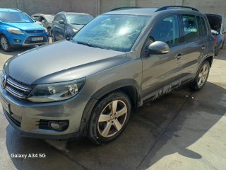 Volkswagen Tiguan 2015