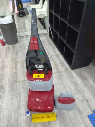 Fregadora Lavor Crystal Clean profesional