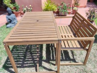Conjunto madera jardín silla y mesa
