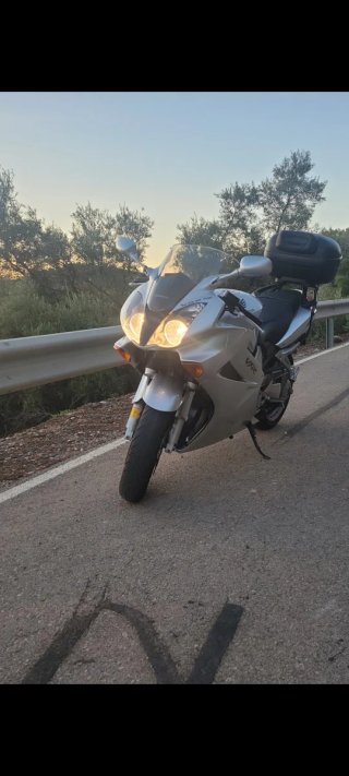 Honda VFR 800 VTEC ABS Plata