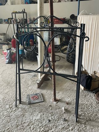 Cabecero de hierro forjado negro