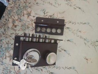 Cerradura de puerta con llave