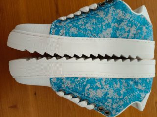 Zapatillas Numeris Azul y Blanco