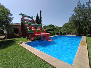 Castillo hinchable acuático
