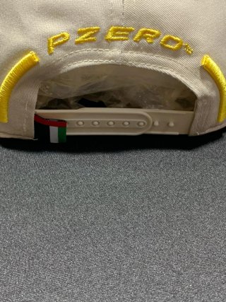 Gorra Pirelli Crema y Dorada