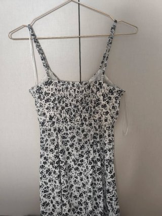Vestido floral Zara Talla S