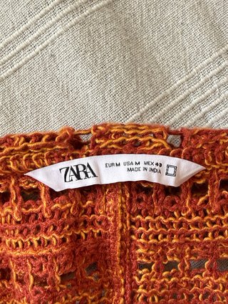 Camisa punto crochet naranja Zara
