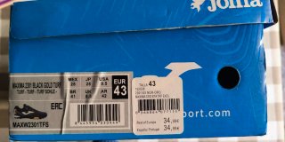 Zapatillas Joma Maxima Negras y Doradas