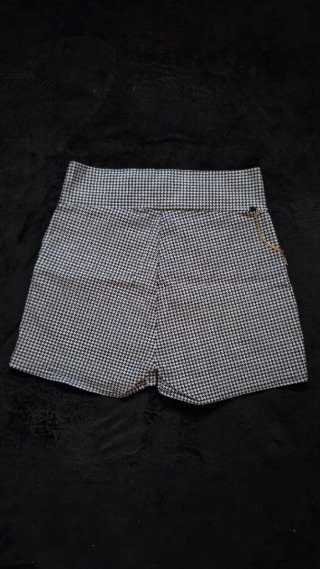 Short pata de gallo nuevo con etiqueta