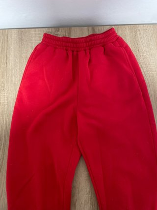 Pantalón de chándal rojo