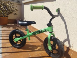 Bicicleta de equilibrio Chicco Green Rocket
