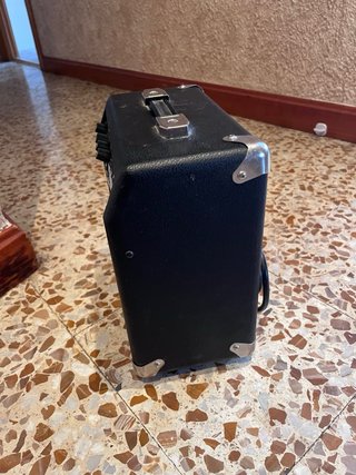 Guitarra SX Negra + Bolsa + Amplificador Fender