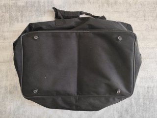 Bolso de mano Cutty Sark negro y amarillo