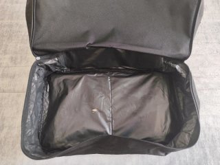 Bolso de mano Cutty Sark negro y amarillo