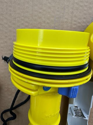 Linterna Submarina Toshiba 132A
