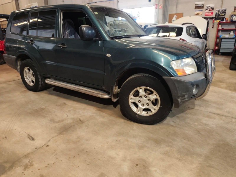 Mitsubishi Montero 2006 - foto 1