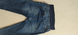 Vaqueros premamá talla 36 rotos