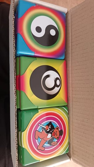 Pitilleras metálicas con diseños