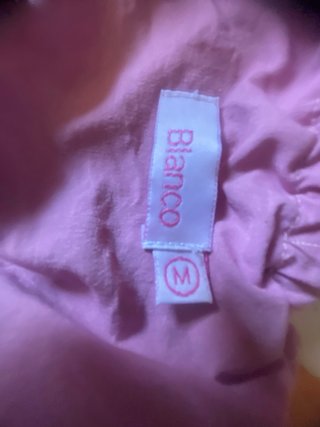 Camiseta rosa elástica ajustada talla XS