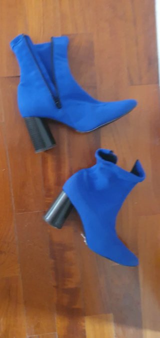 Scarpe con tacco blu