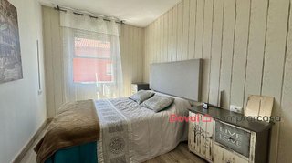 Casa adosada en venta en Lavadores en Vigo
