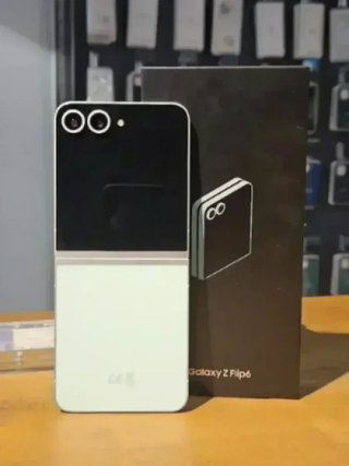 SAMSUNG Z FLIP 6 256GB VERDE 95% BATERÍA