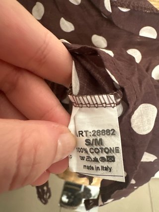 Camicia a pois marrone e bianca