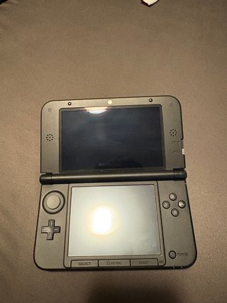 Nintendo 3DS XL Roja + Caja Original