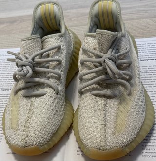 Adidas Yeezy Boost 350 V2 Beige