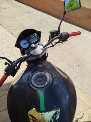 Hyosung Comet GT 125cc Negra/Amarilla