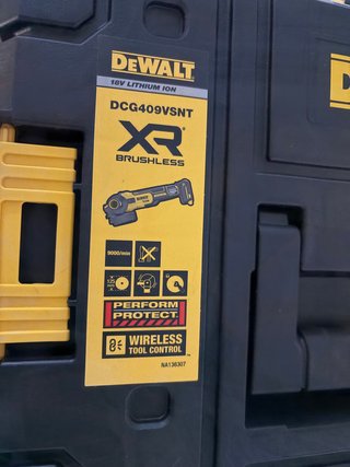 Amoladora Angular DeWALT DCG409VSNT-XJ