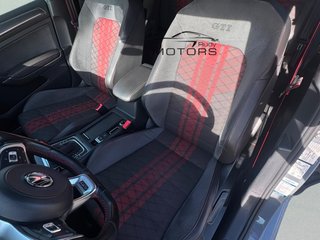 Volkswagen Golf GTI TCR 2.0 TSI 213kW(290CV) DSG