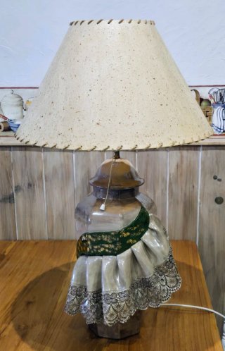 Lámpara de mesa,artesanal