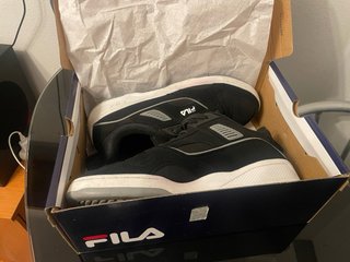 Zapatillas Fila Negras