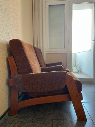 Sofá y 2 Sillones Marrones