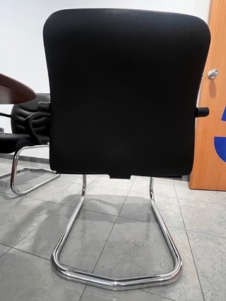 Sillón Versoni Negro 1 unidad 180, 5 unidades 750€
