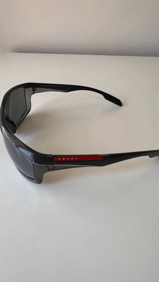 Gafas de sol Prada Negras y Grises