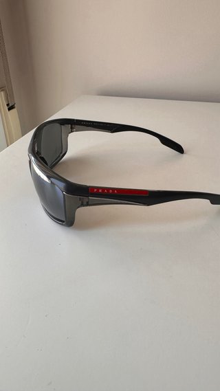 Gafas de sol Prada Negras y Grises