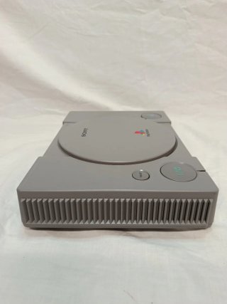 Sony PlayStation 1 Console + 2 Controller