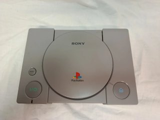 Sony PlayStation 1 Console + 2 Controller