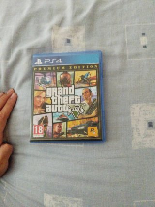 GTA V Premium Edition PS4