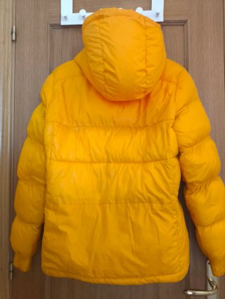 Anorak Columbia talla  M color amarillo fuerte