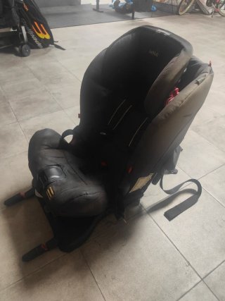 Silla de coche Axkid contramarcha 24kg