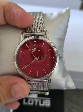 Reloj de mujer Lotus Trendy Esfera Roja (NUEVO)