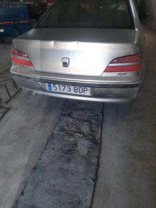 Peugeot 406 2001
